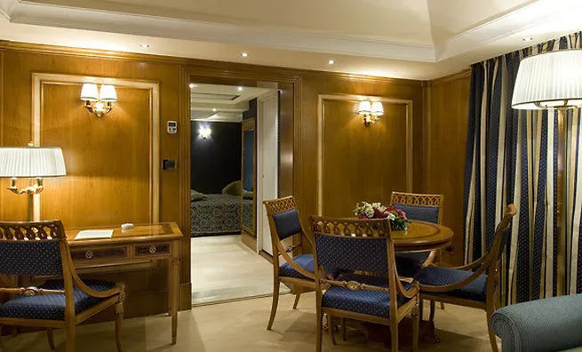 Hotel Homs Roma